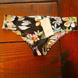 NWT bikini bottom